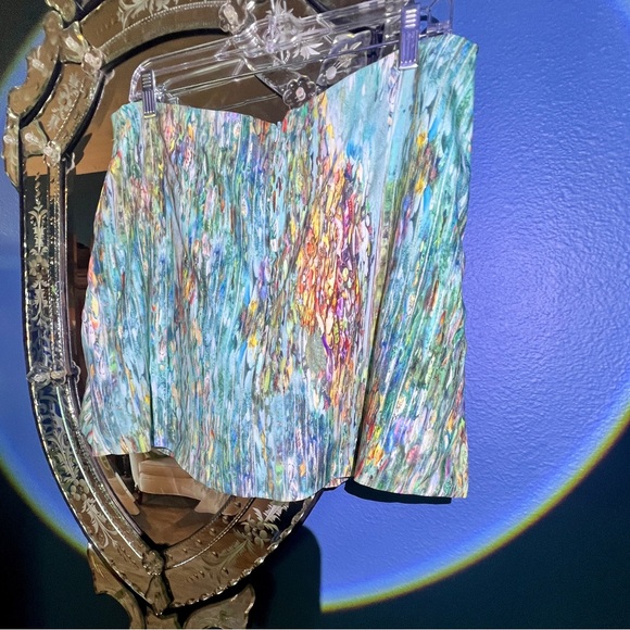 100% Silk Size 10 Boutique Skort in gorgeous Monet style print.Sporty or dressy. - Picture 5 of 9